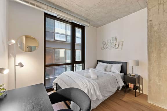 Straits Row 1509 -