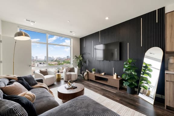 Modern 2BR/2BA | Downtown Chicago, Gym & Rooftop
